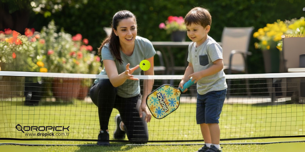 Dropick Fun Swing hafif yapılı pickleball raketi – kolay kontrol ve esnek oyun deneyimi